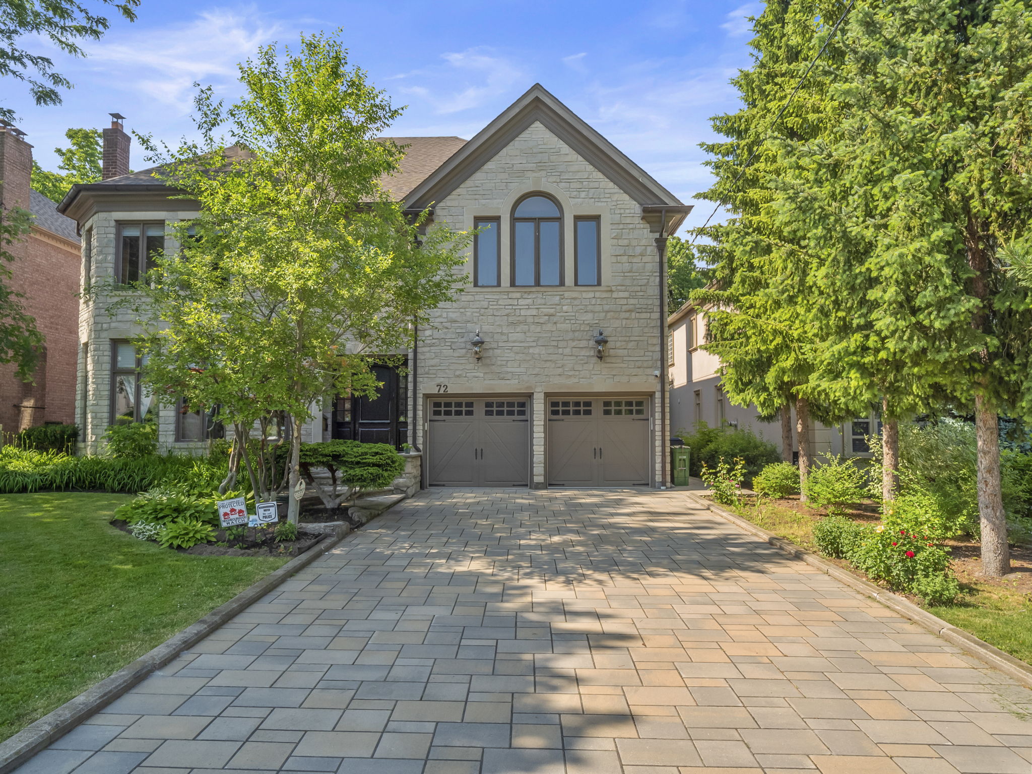 72 Gordon Rd Toronto, ON M2P 1E4