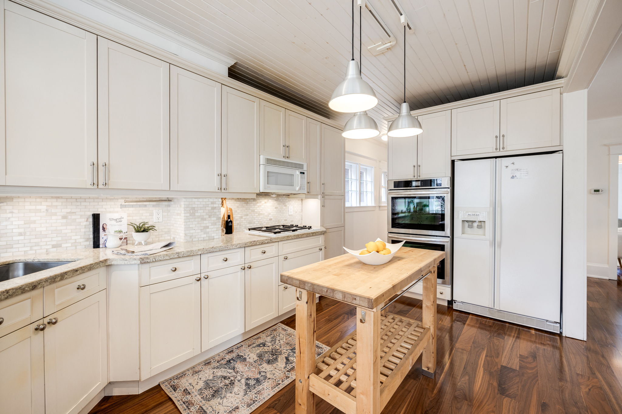 Toronto property showcase — delivered property photograph 15