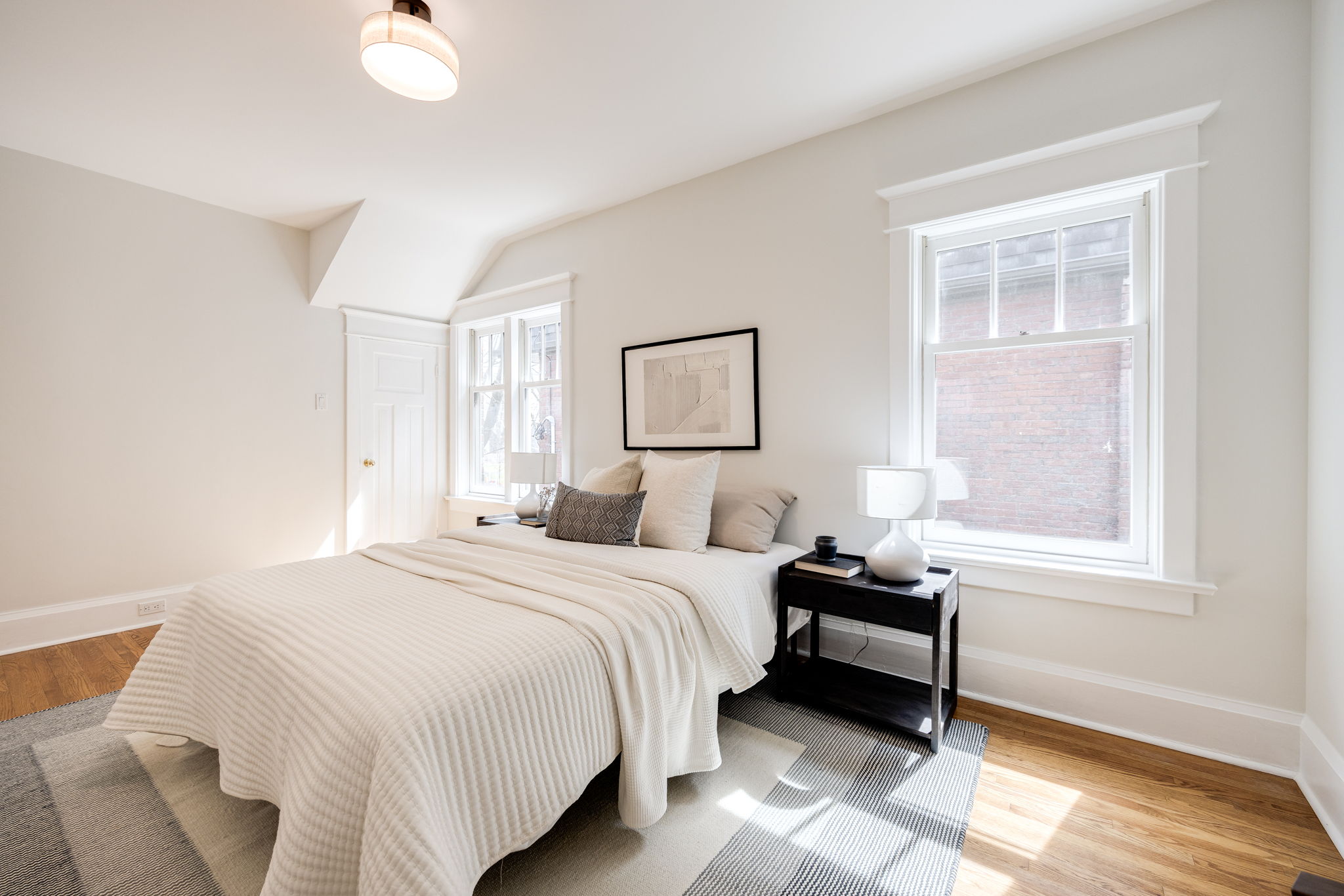 Toronto property showcase — delivered property photograph 25