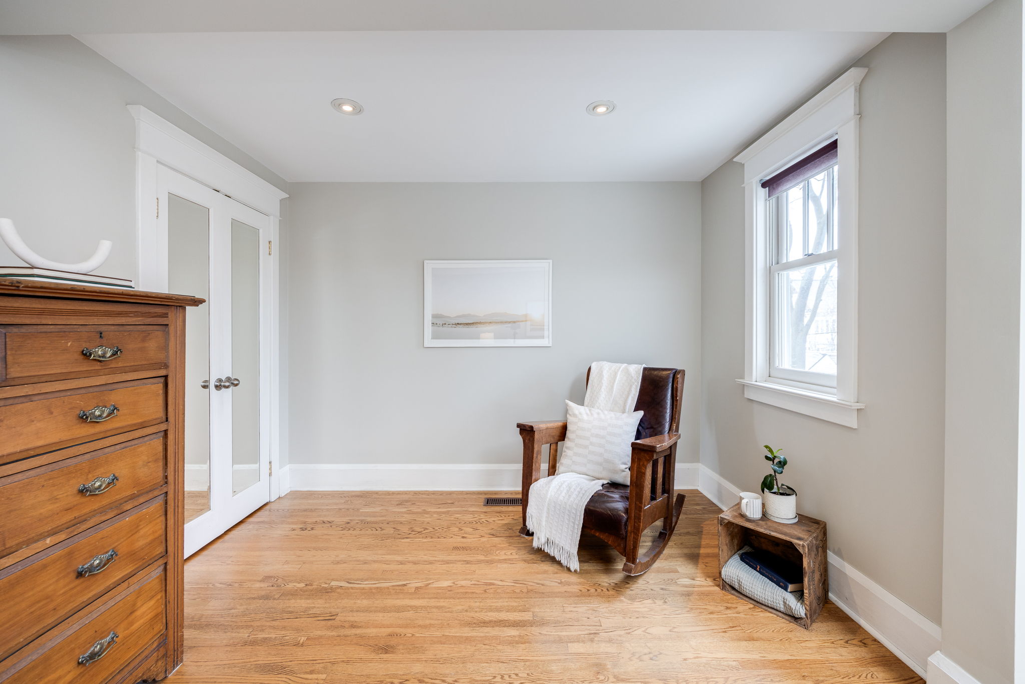 Toronto property showcase — delivered property photograph 32