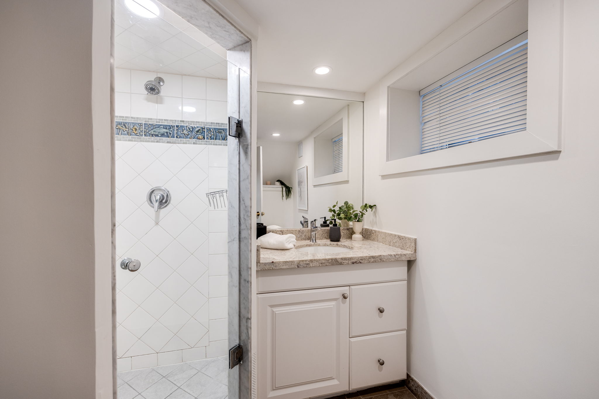 Toronto property showcase — delivered property photograph 41
