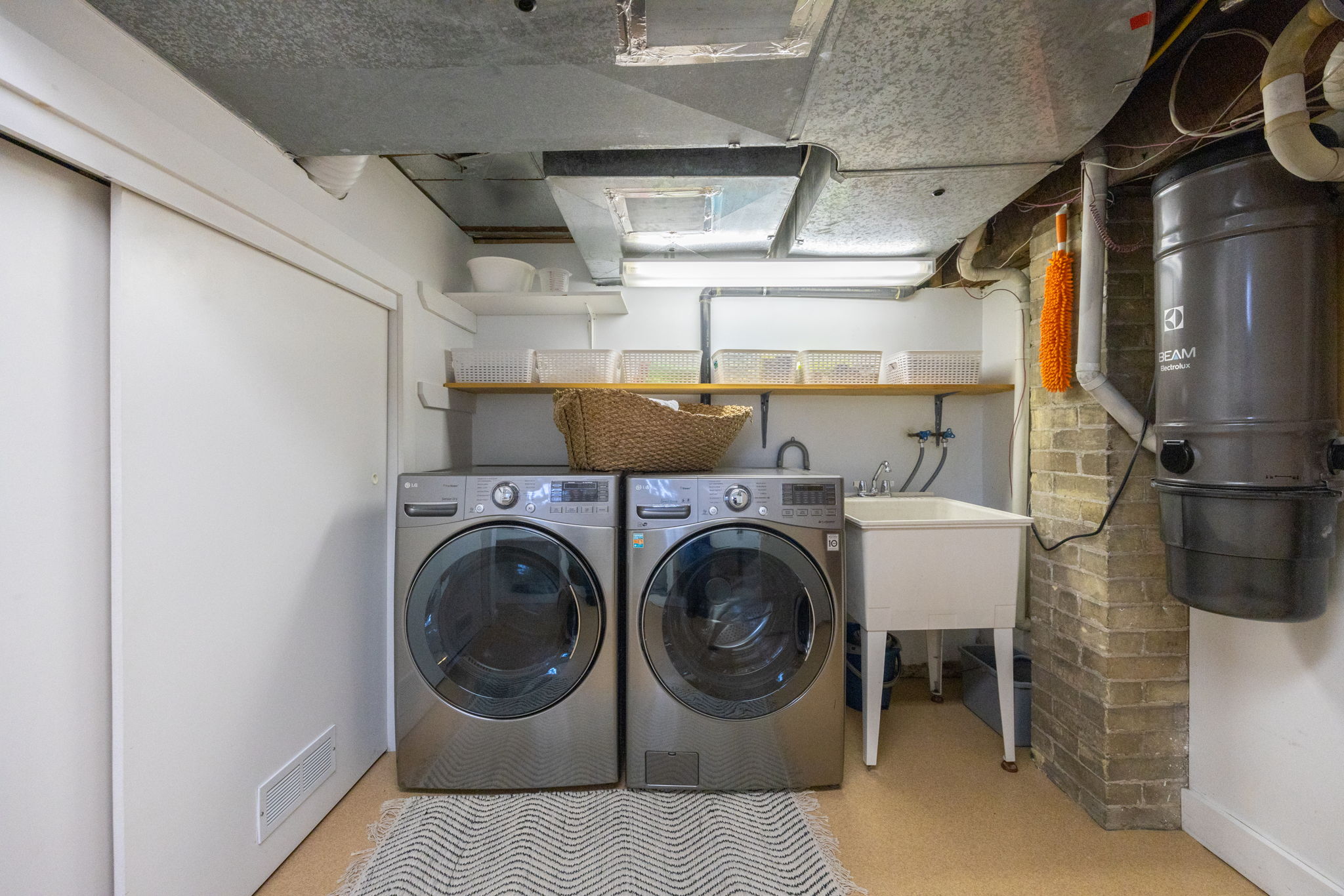 Toronto property showcase — delivered property photograph 42
