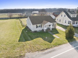 Located in the charming town of Warwick, Maryland