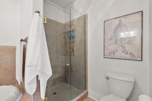  Photo 35