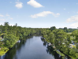  Photo 0