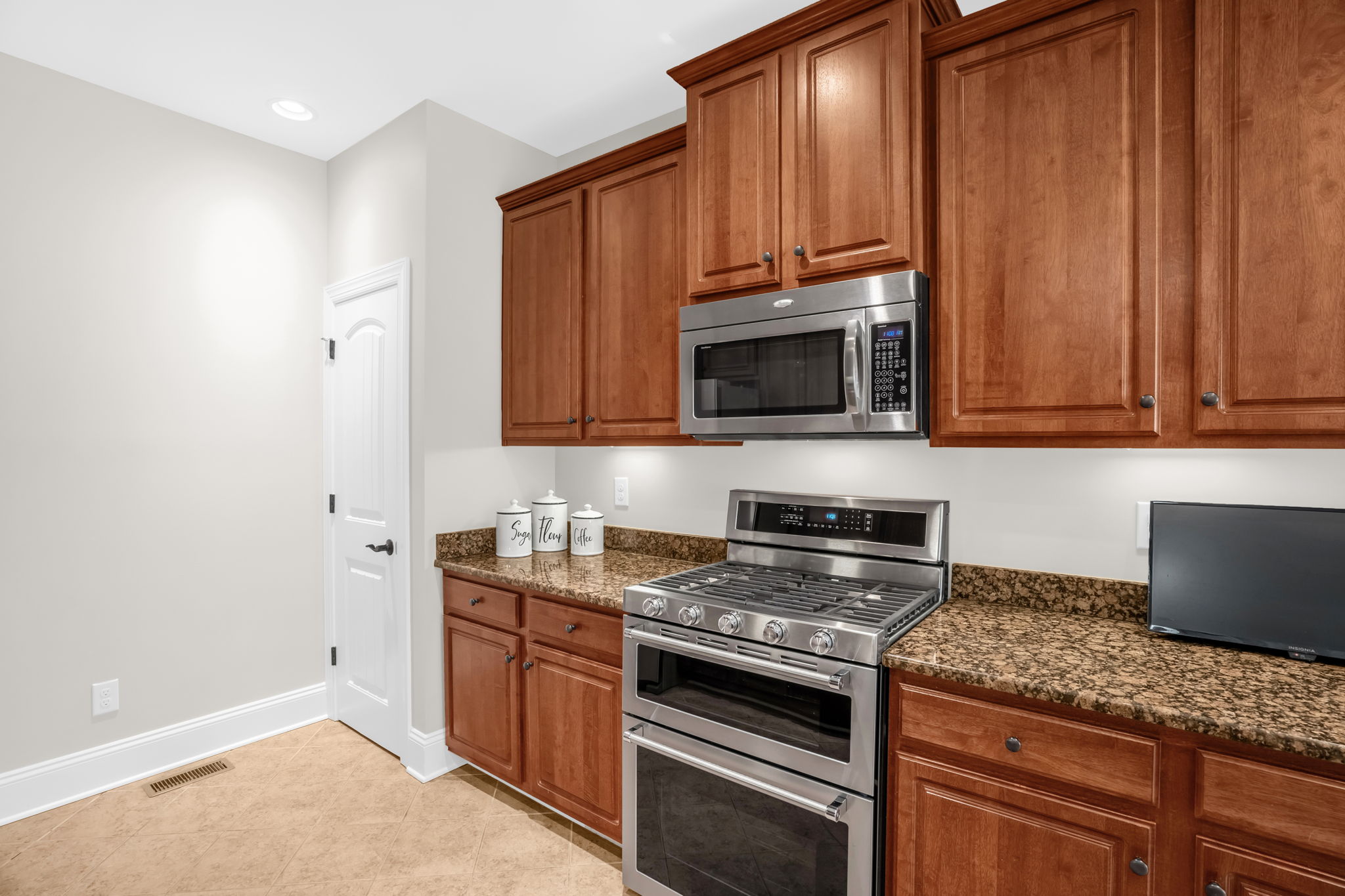 72 W Thicket Dr-14
