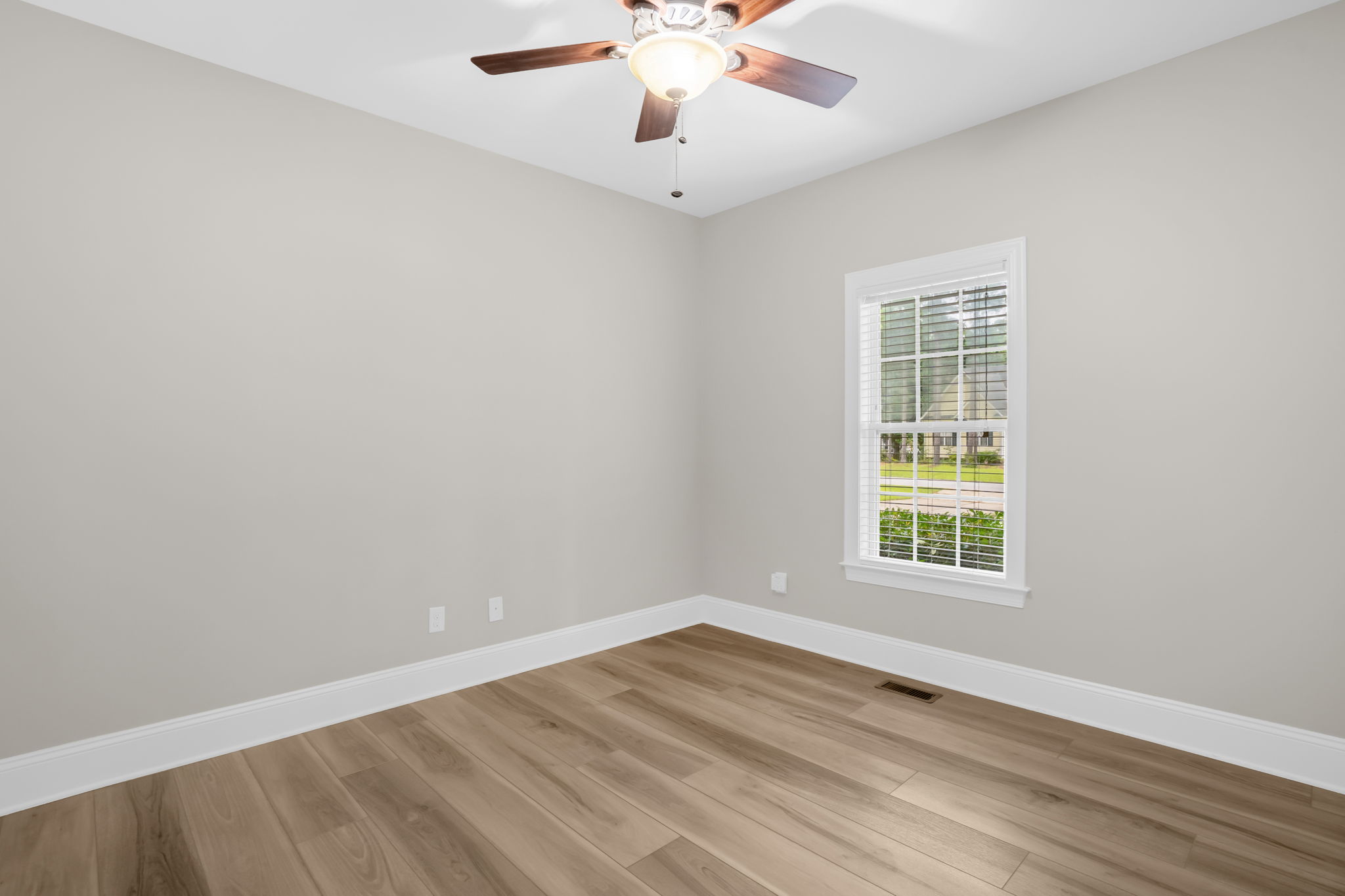 72 W Thicket Dr-20