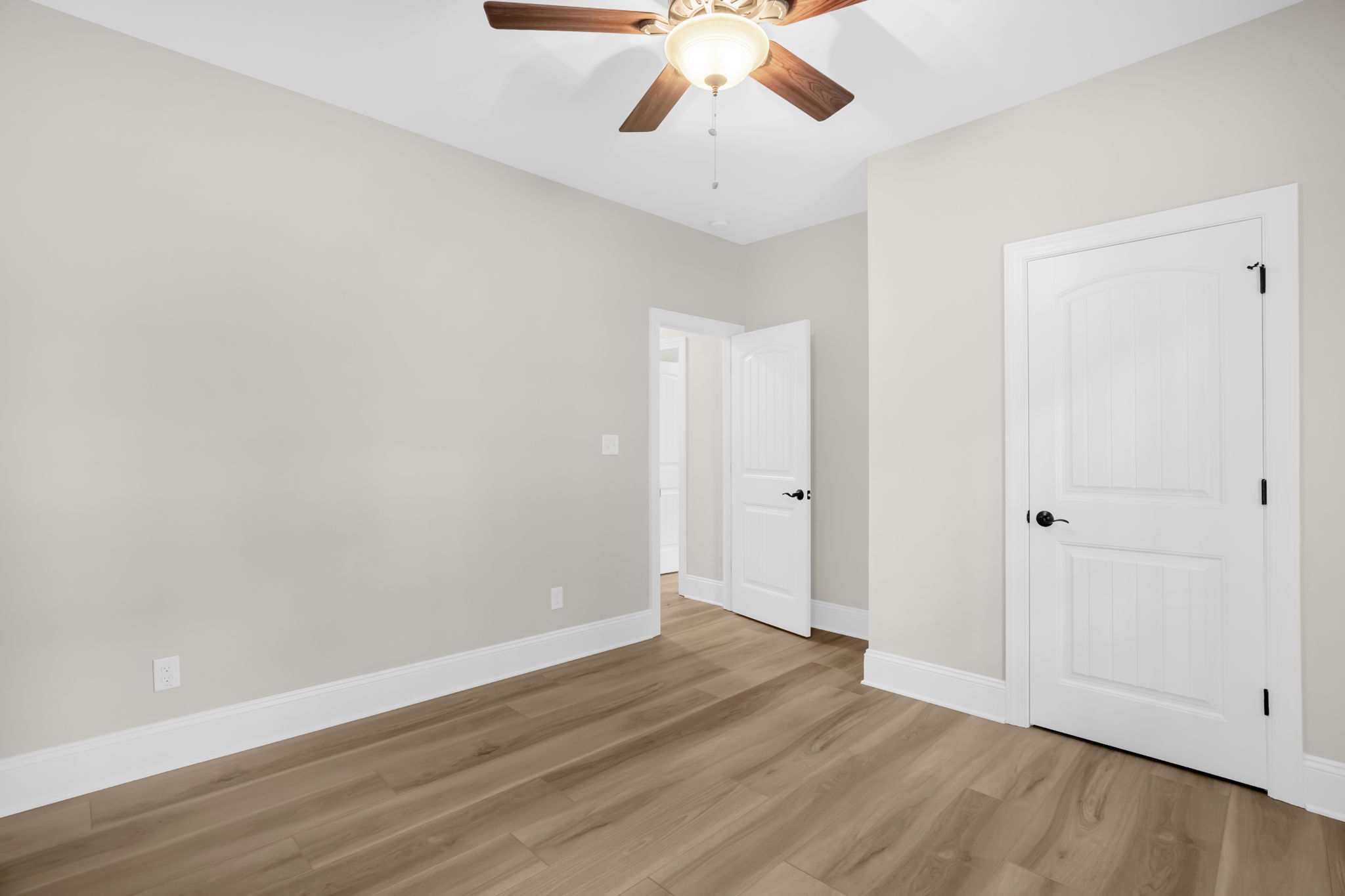 72 W Thicket Dr-24