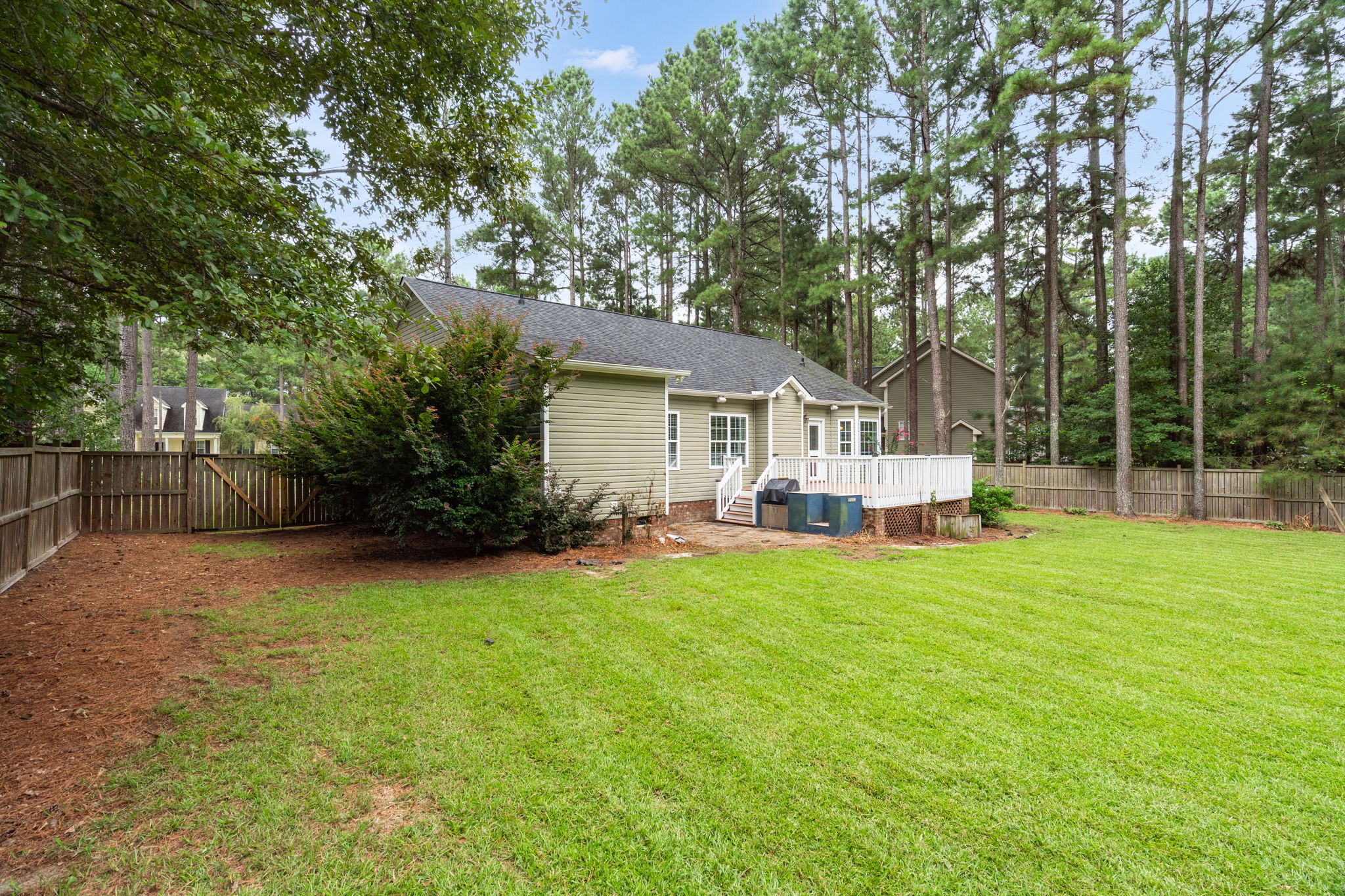 72 W Thicket Dr-28