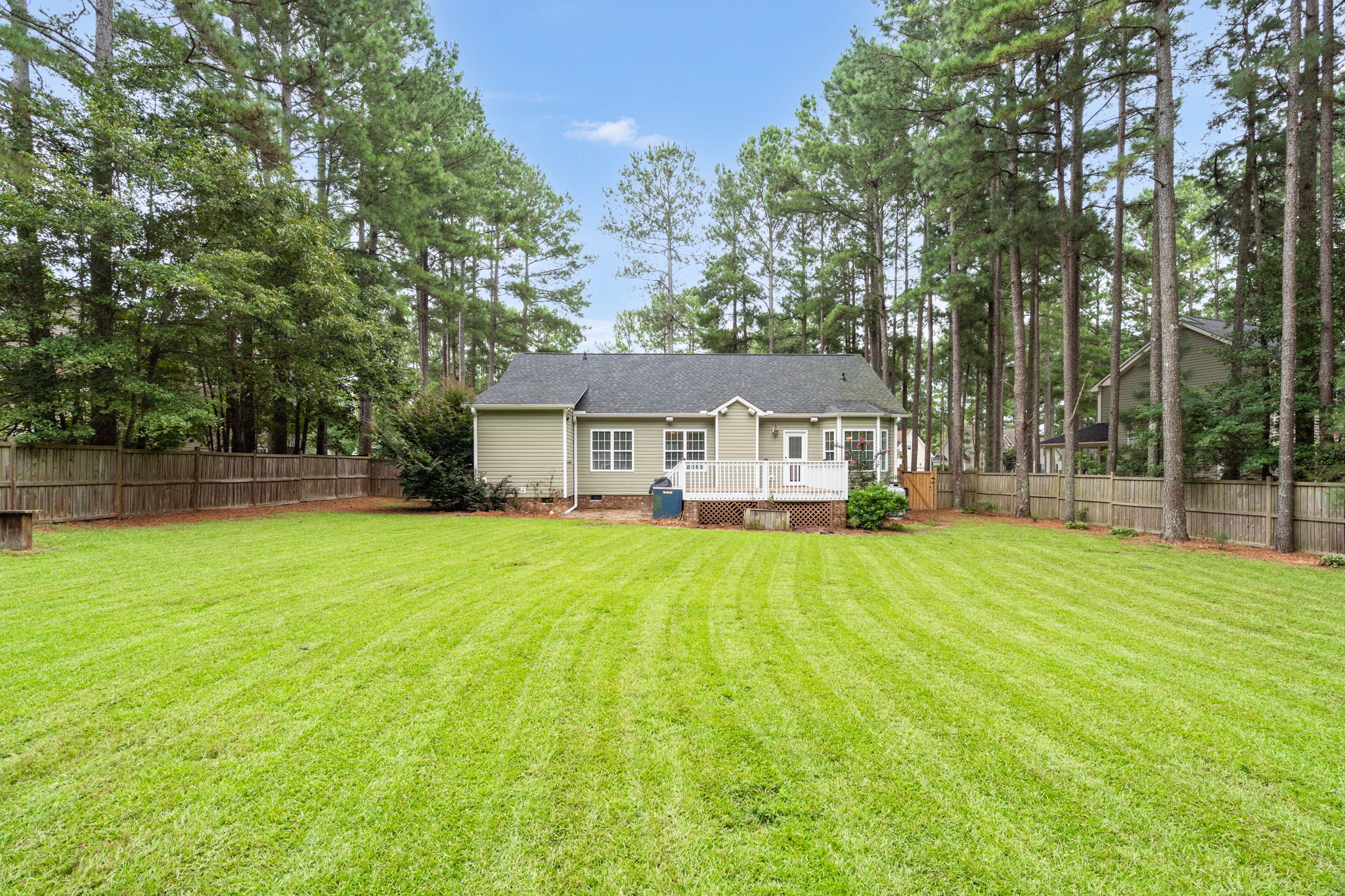 72 W Thicket Dr-29