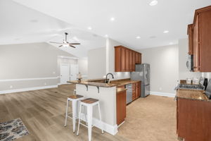 72 W Thicket Dr-11