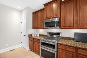 72 W Thicket Dr-14