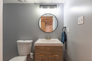  Photo 44