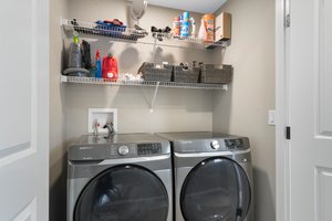  Photo 38