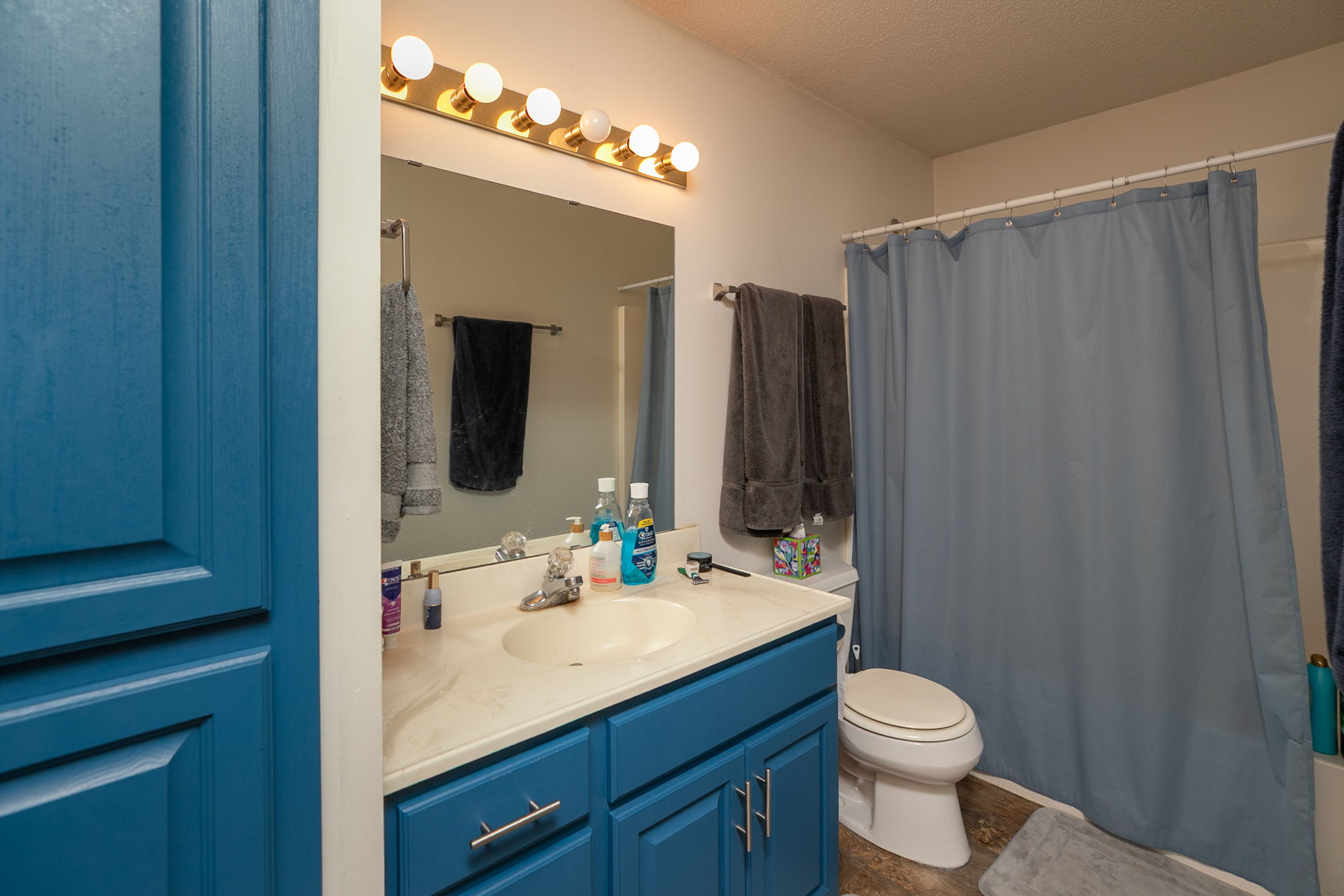 17-Bathroom