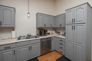 12-Kitchen