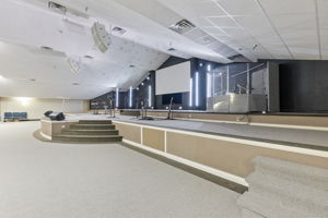  Photo 33