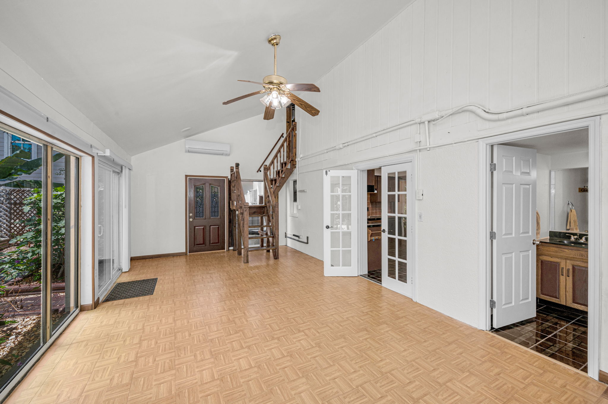 Family Room3