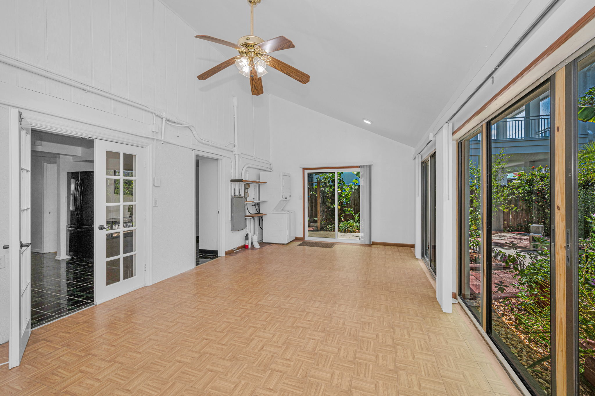 Family Room4