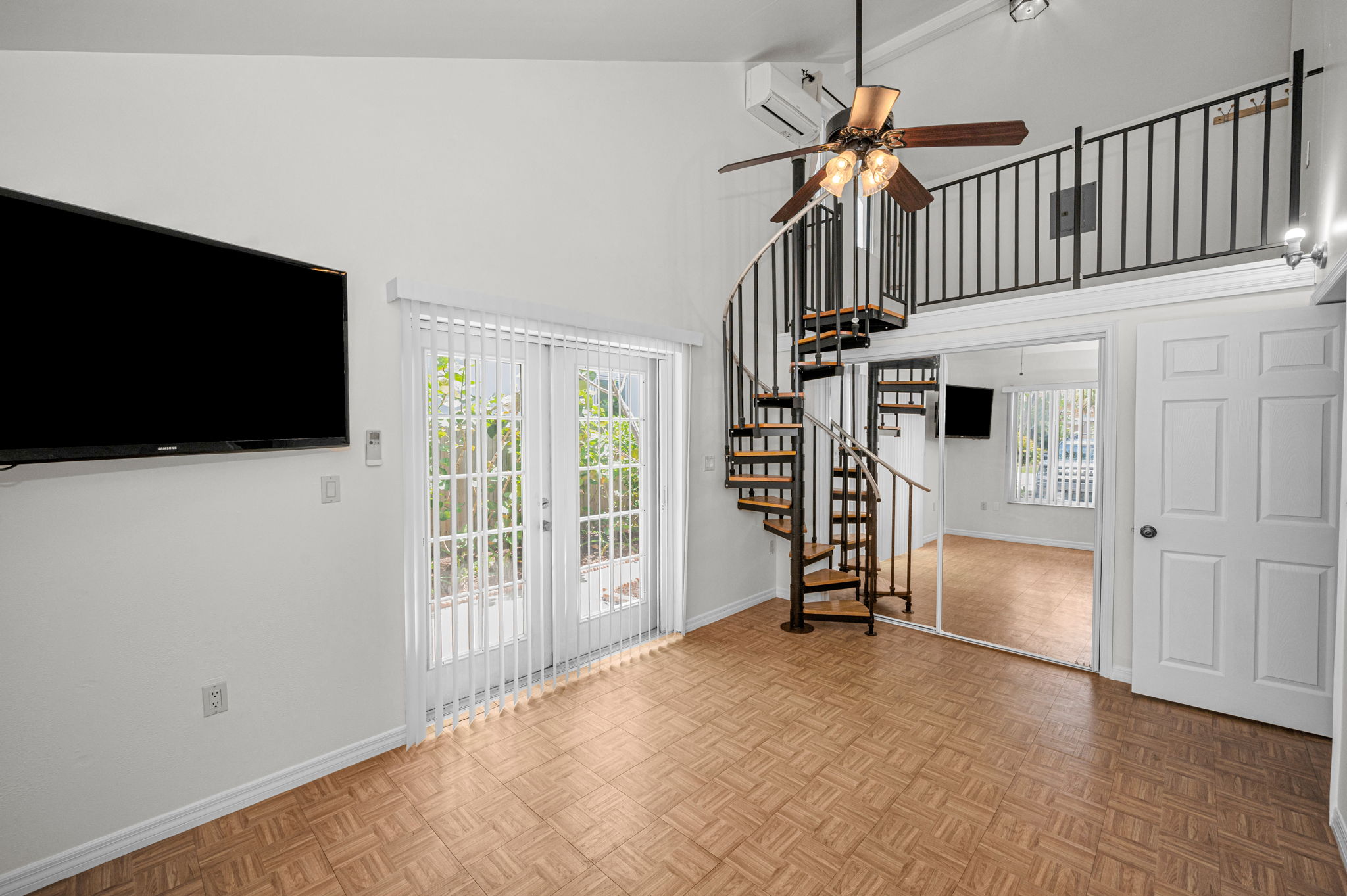 Bedroom1b