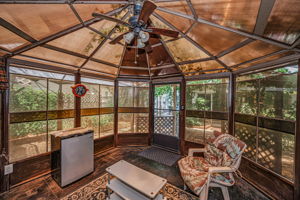 Backyard Sun Room3