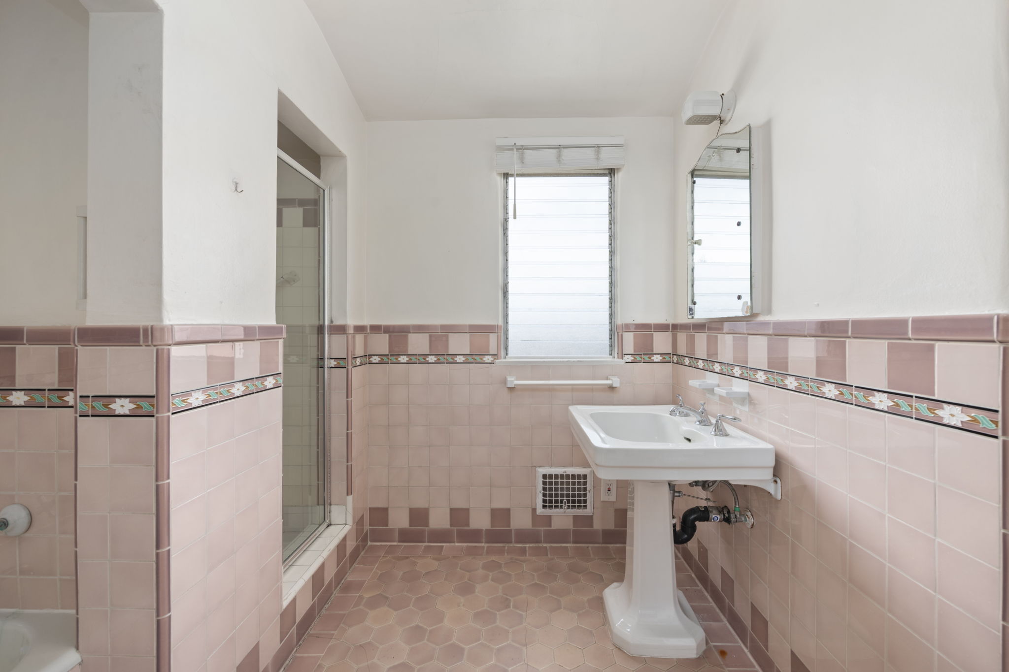 Ensuite bathroom