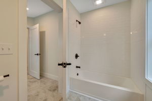  Photo 49
