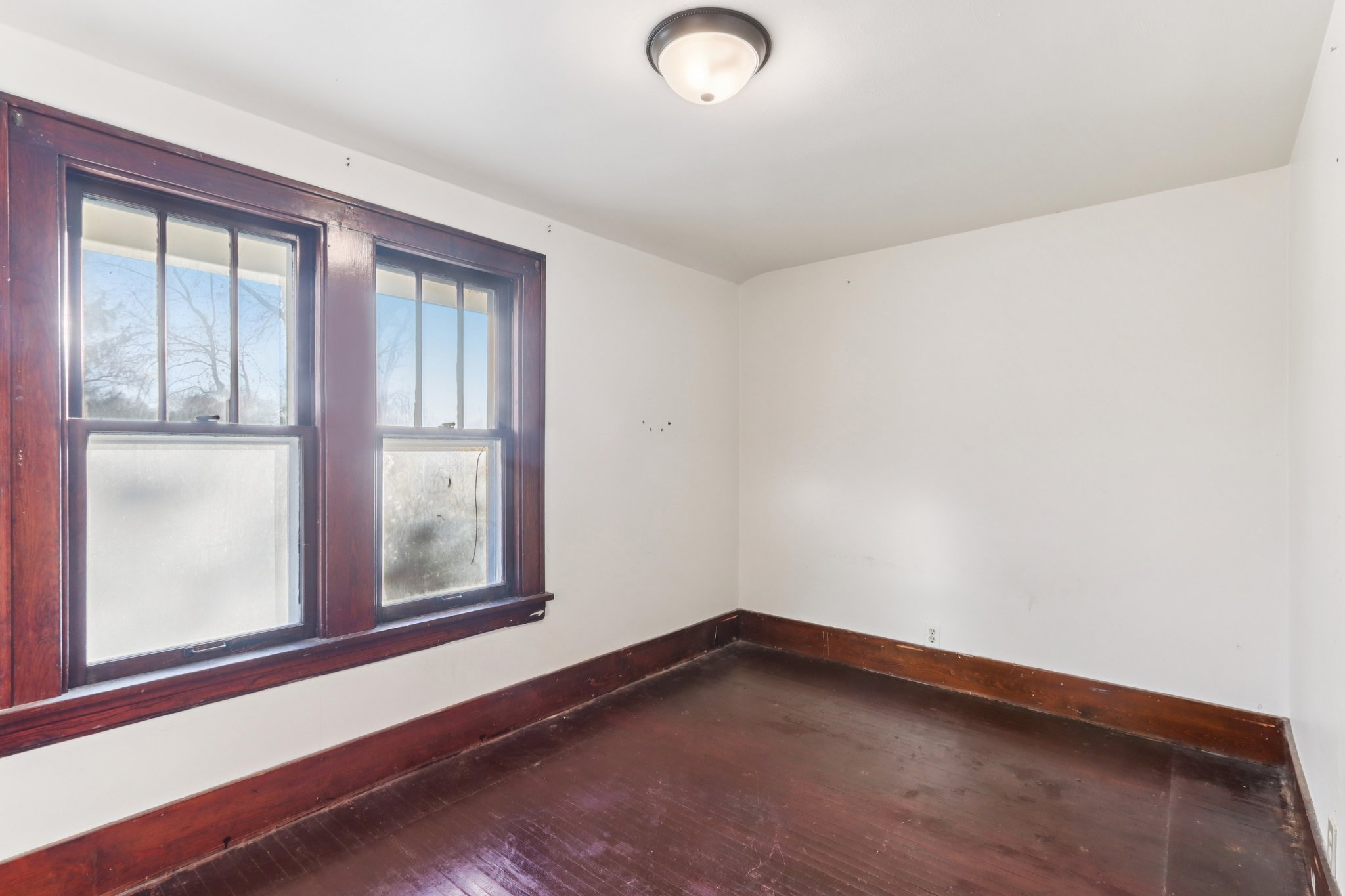 720 N 9th St House-S2411-015.jpg