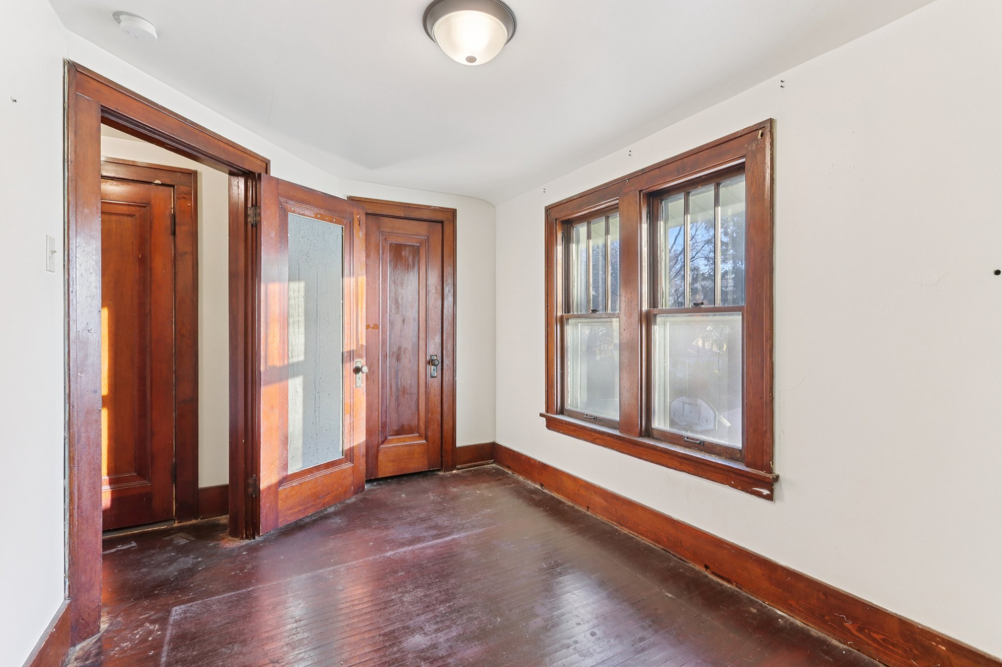 720 N 9th St House-S2411-016.jpg