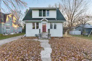 720 N 9th St House-S2411-001.jpg