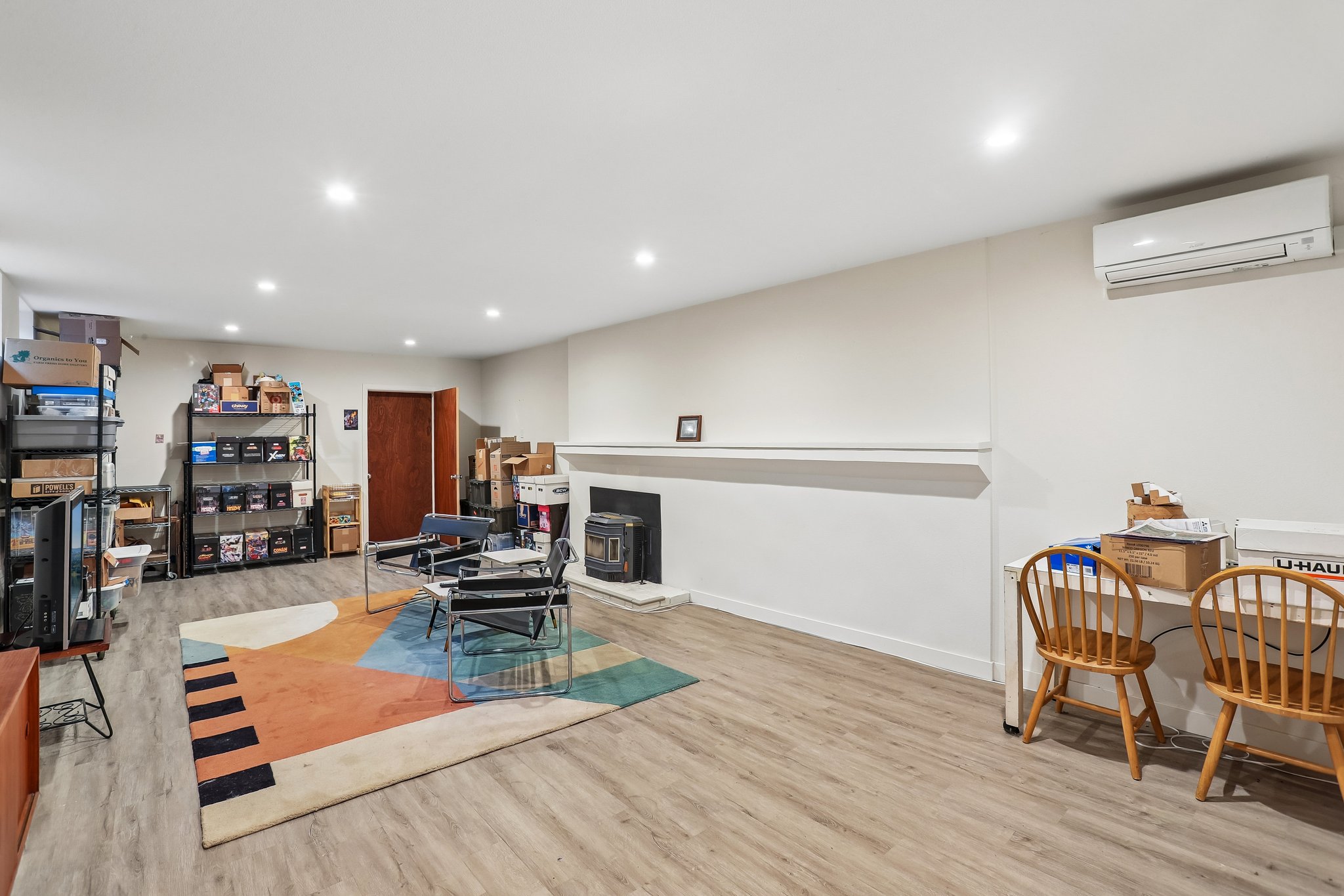 NE 107th Pl-S2206-032.jpg