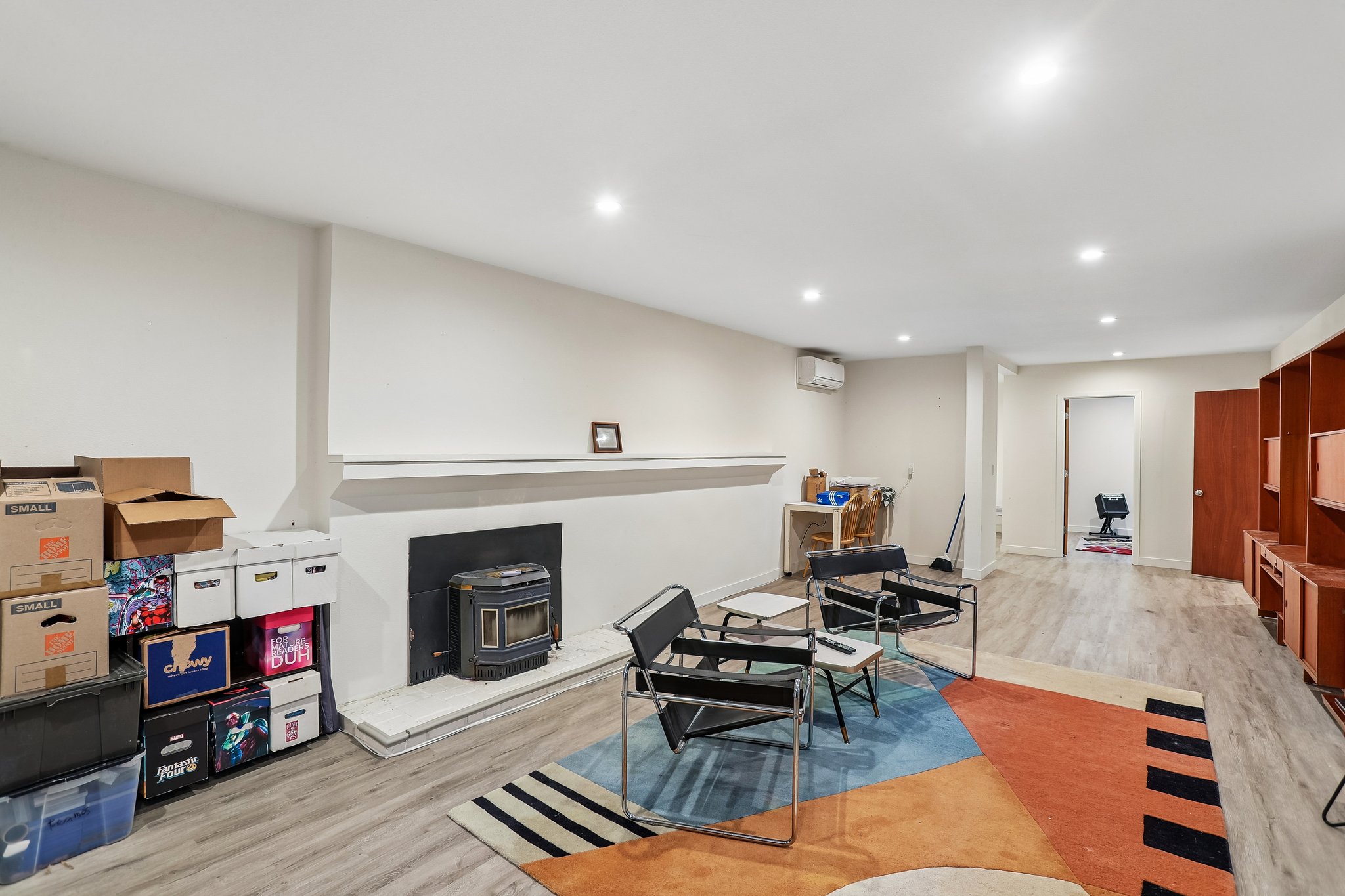 NE 107th Pl-S2206-034.jpg