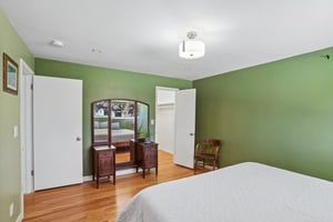 NE 107th Pl-S2206-024.jpg