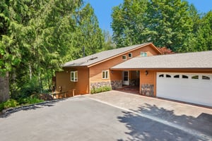 Ostrander Rd-S2307-015.jpg