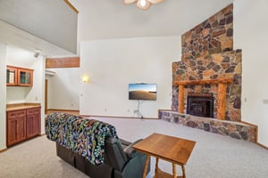 Ostrander Rd-S2307-028.jpg