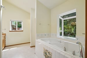 Ostrander Rd-S2307-049.jpg