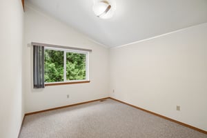 Ostrander Rd-S2307-058.jpg