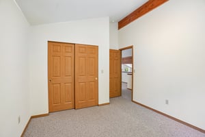 Ostrander Rd-S2307-059.jpg