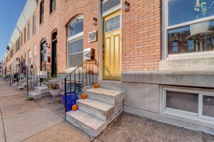  S Decker Ave-003
