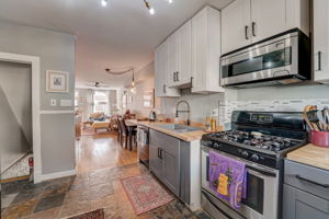  S Decker Ave-013