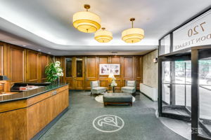 Front lobby - 24 hour doorman, great security