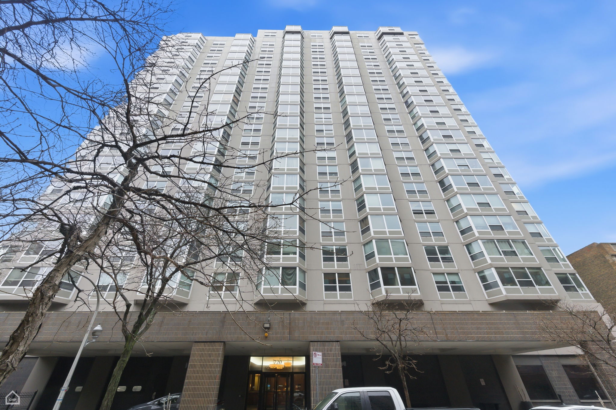 720 W Gordon Terrace 3B - Brady Miller_002