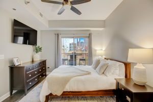 W Randolph St #806-025