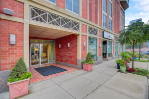 W Randolph St #806-001