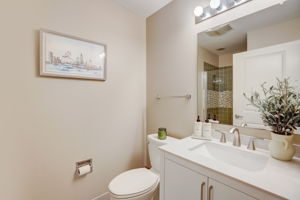 W Randolph St #806-023