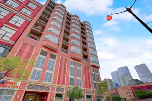 W Randolph St #806-004