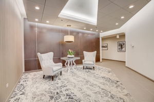 W Randolph St #806-006
