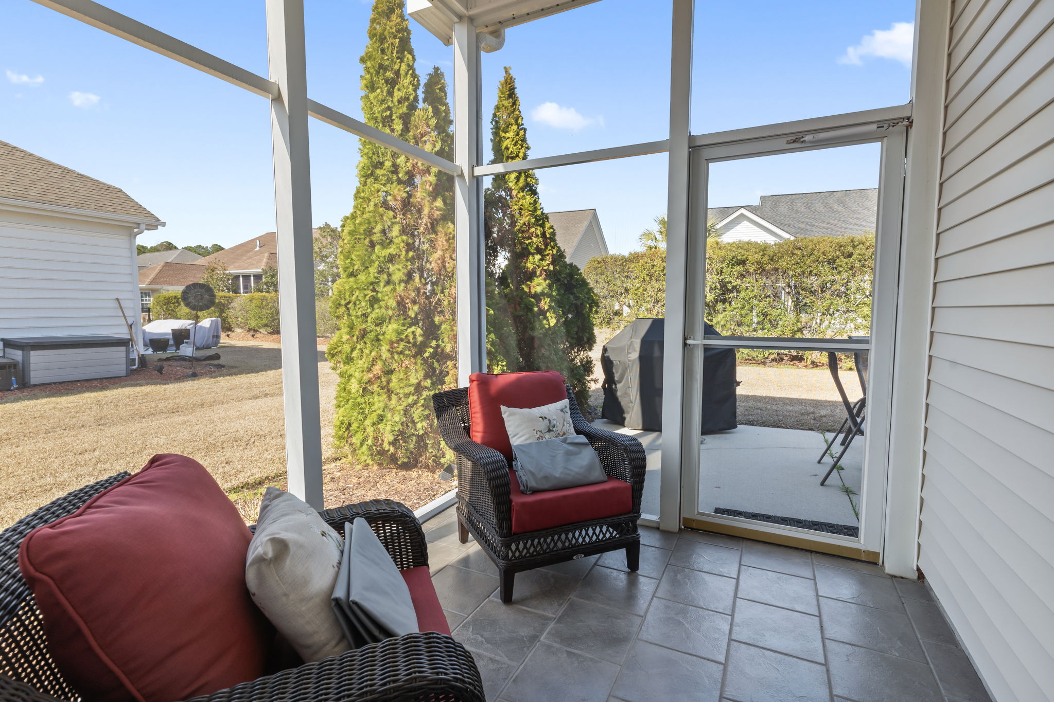 Screened-in Porch