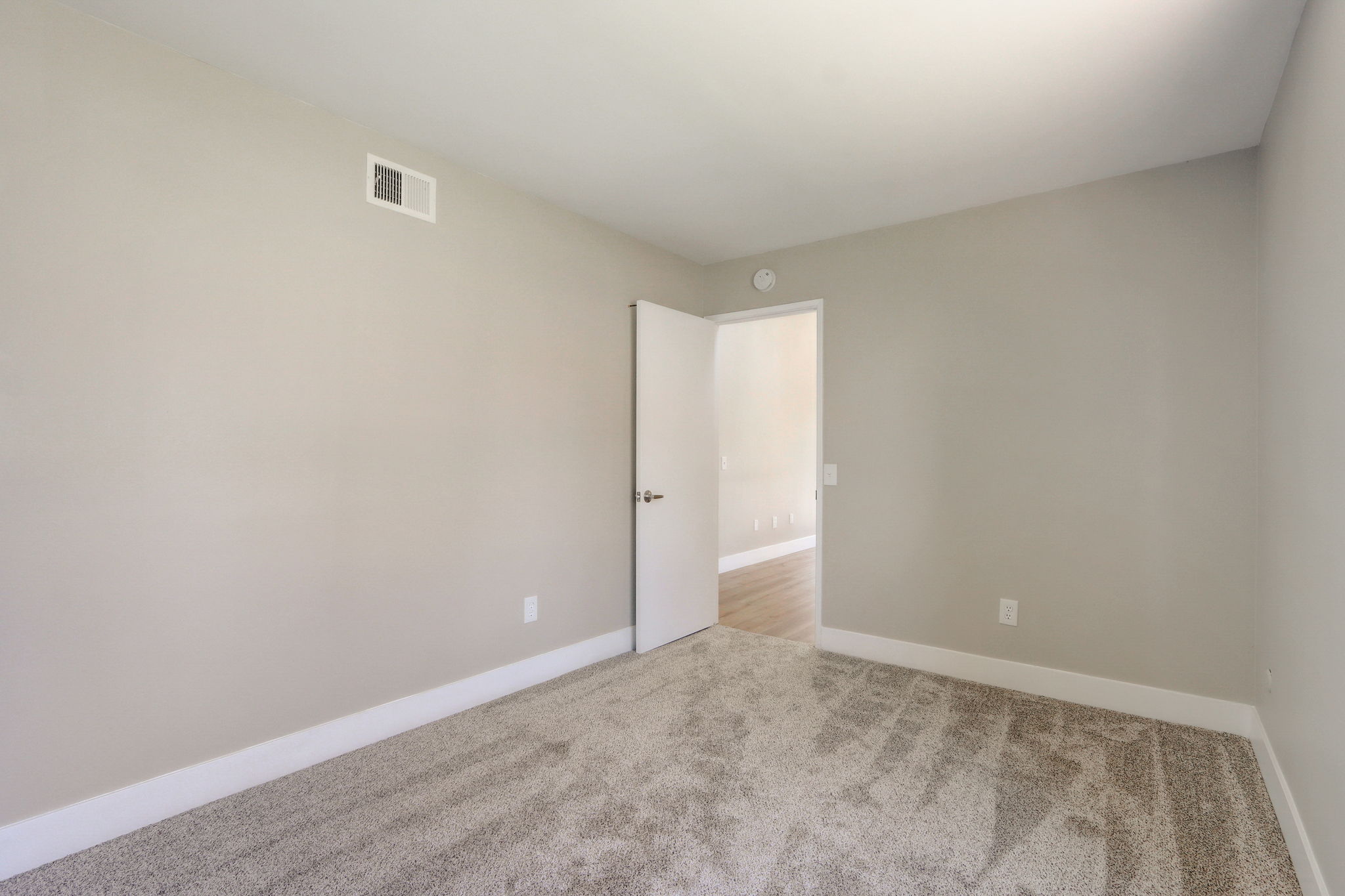 Melody Ln unit 7-032