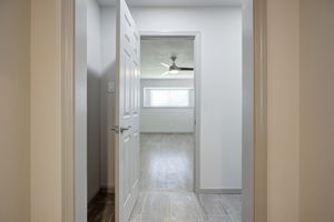  Photo 35